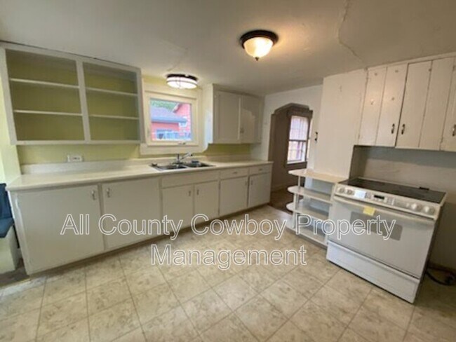 Foto del edificio - 706 S 16th St