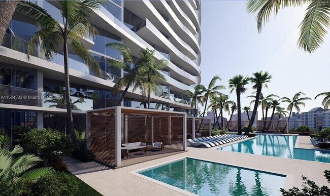 Building Photo - 17550 Collins Ave