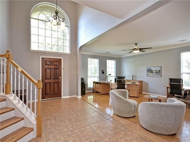 Foto del edificio - 9216 Evening Primrose Path