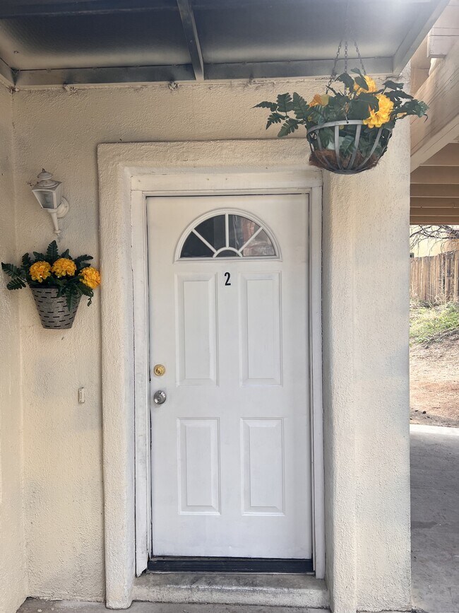 Foto del edificio - 2536 N Corinthian Garden Dr