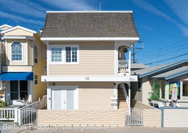 Building Photo - 125 30th St