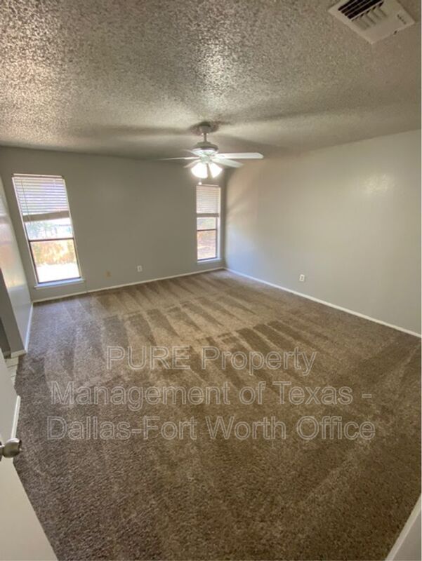 Foto del edificio - 7232 Timberidge Dr