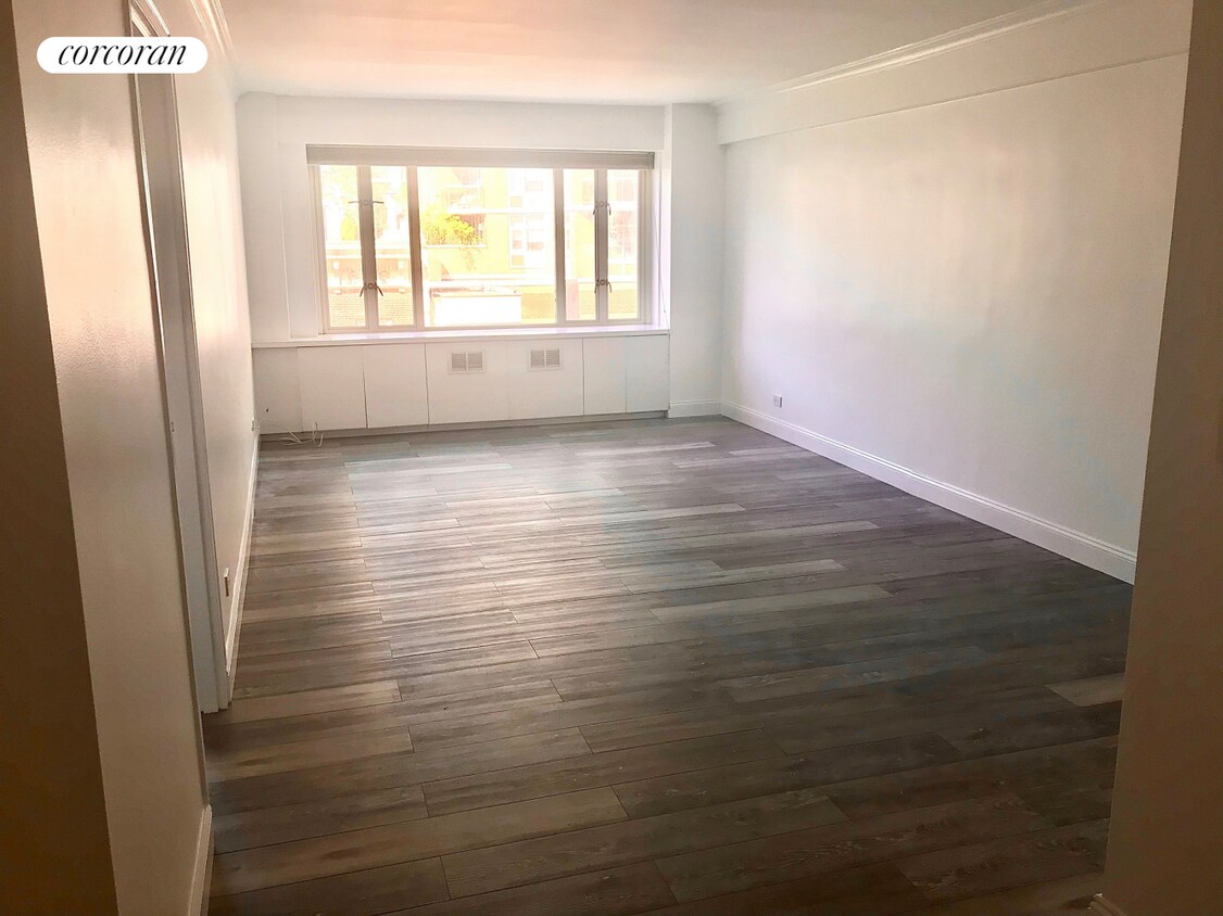Foto principal - 166 E 63rd St