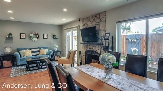 Building Photo - 3 br, 2.5 bath House - 574 Latimer Circle