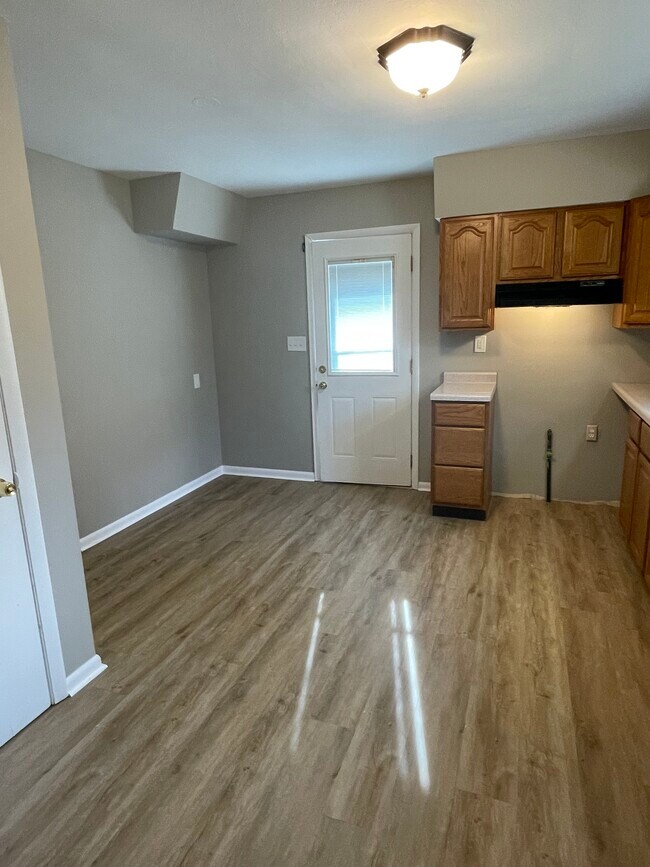 Foto del edificio - 326 Blackwood Ave