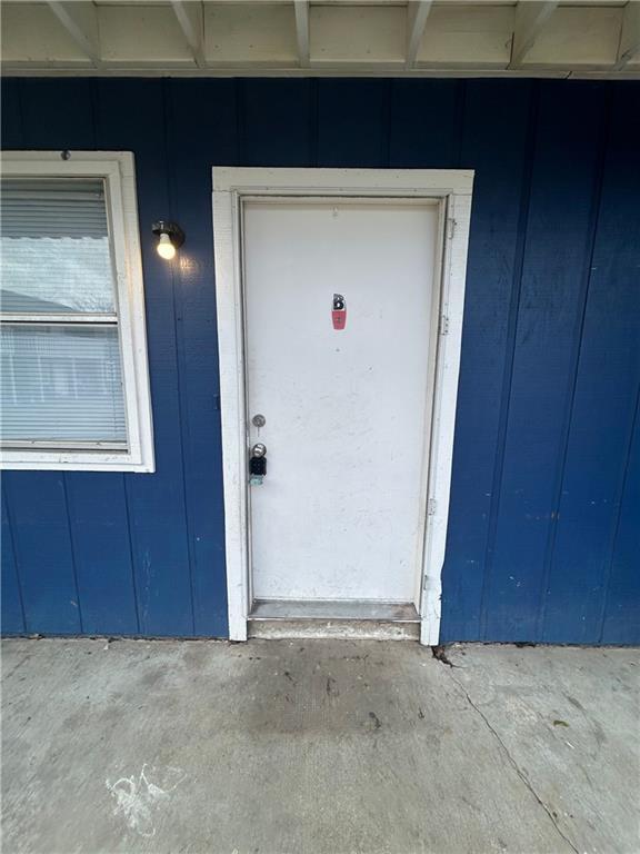 Foto del edificio - 1605 Juniper Cir