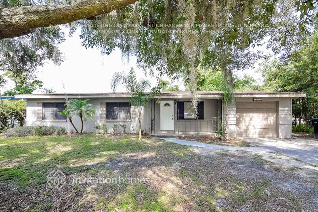 Building Photo - 5609 Sandalwood Dr