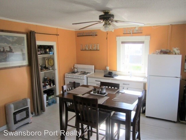 Foto del edificio - 1 br, 1 bath House - 135 Front Street