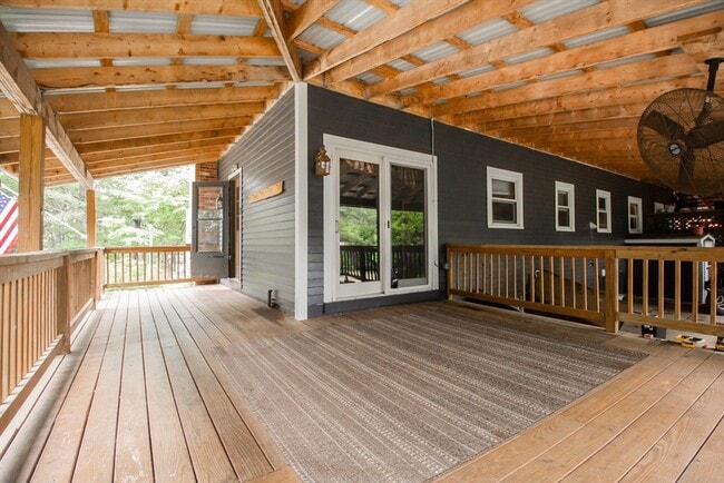 Foto del edificio - 186 Providence St