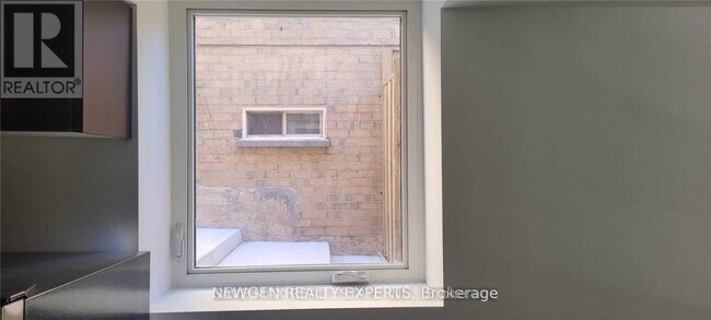 Photo du bâtiment - 3080 Olympus Mews