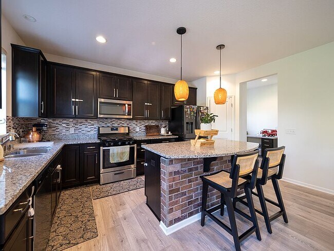 Foto del edificio - 5004 Trillium Cove NE