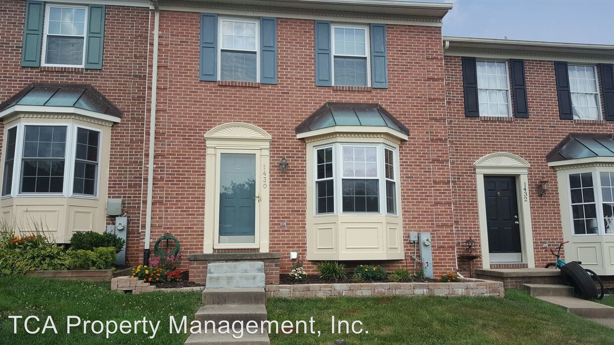 Primary Photo - 3 br, 2.5 bath House - 1430 Primrose Place