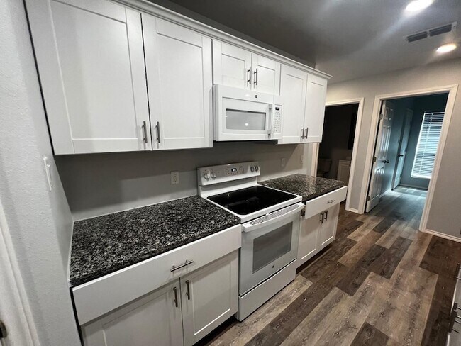 Foto del edificio - 5504 Jarvis St