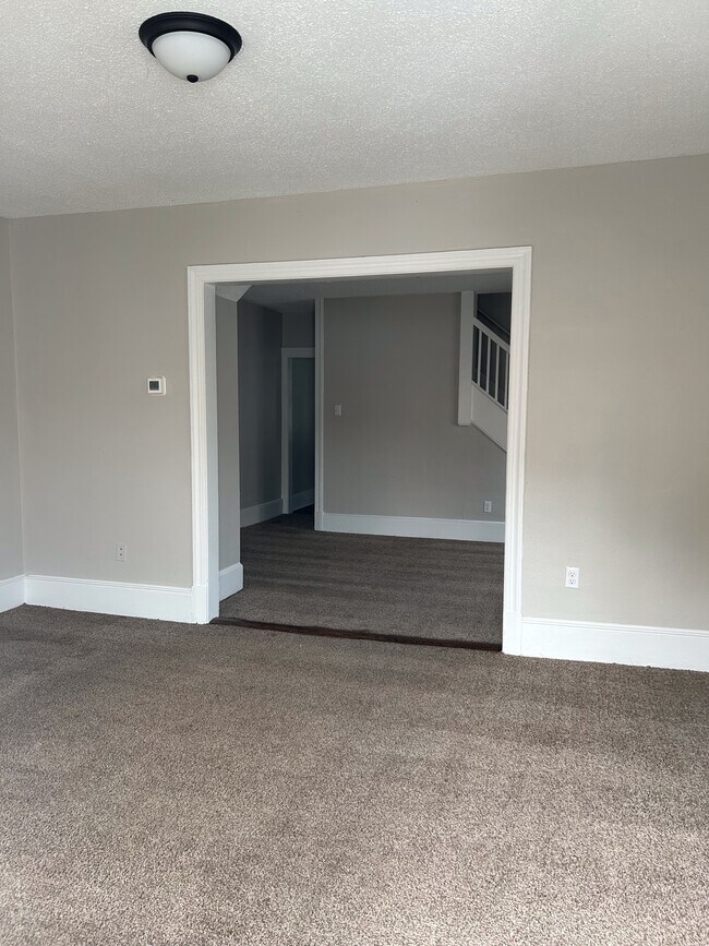 Foto del edificio - 211 Sharp St