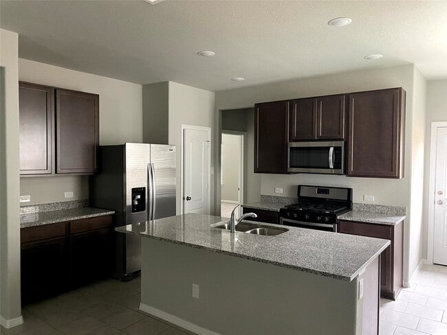 Building Photo - 25654 Northpark Palm Dr