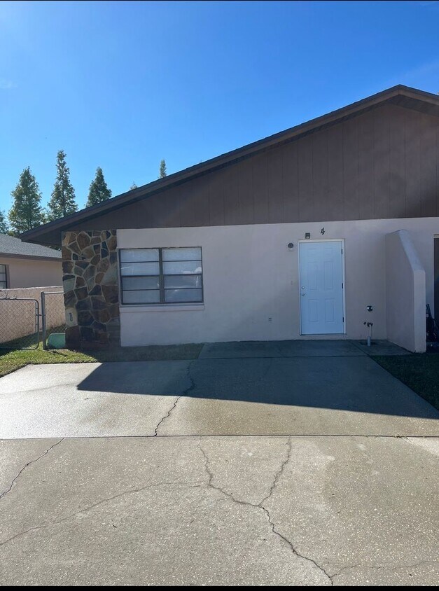 Foto principal - North Lakeland Apartment!