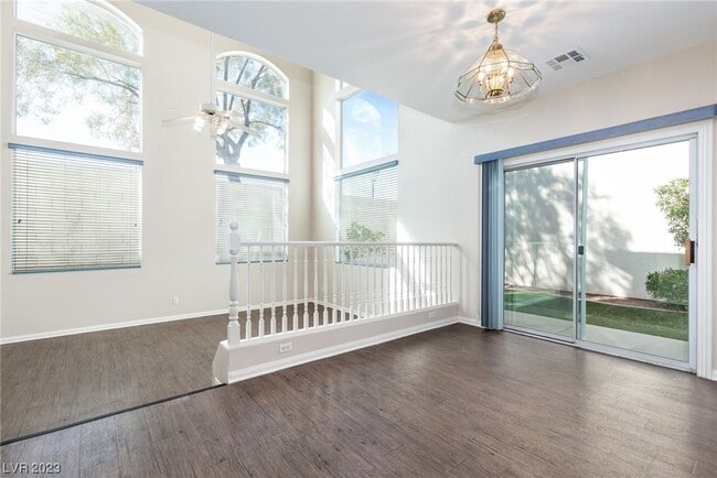 Building Photo - 10297 Green Orchard Ct