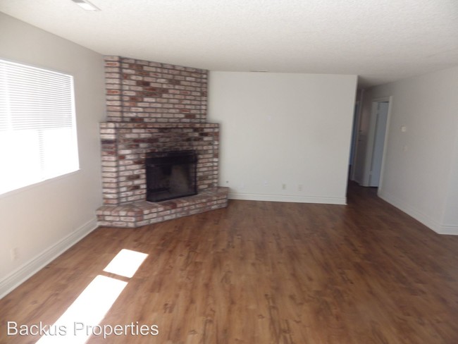 Foto del edificio - 3 br, 2 bath House - 808 Victor St.