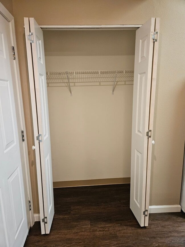 Interior Photo - Vista Point