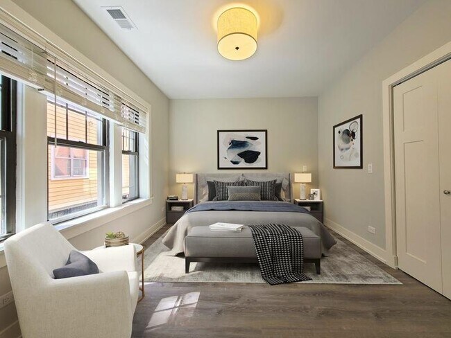 Foto del edificio - 1147 Maple Ave