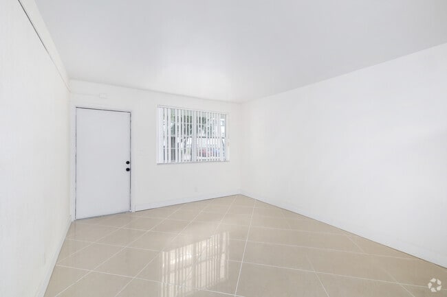 Apartamento en Parkside de 1 dormitorio y 1 baño - 625 pies cuadrados de sala de estar - Park Hill Hollywood Apartments