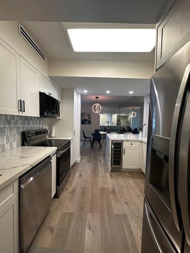 Foto del edificio - 5055 Collins Ave