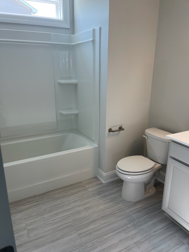 Building Photo - 1338 Bermuda Grass Dr