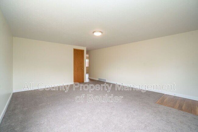 Foto del edificio - 1515 Stuart St