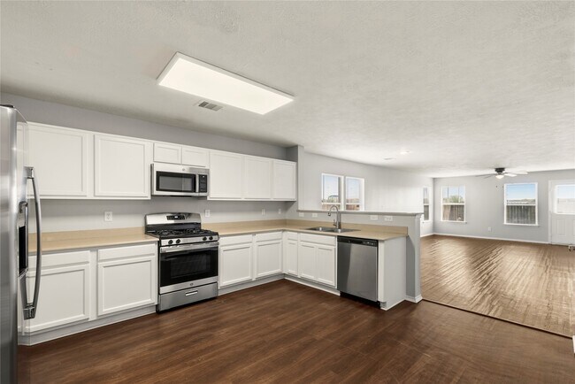 Building Photo - 7634 Appleberry Dr