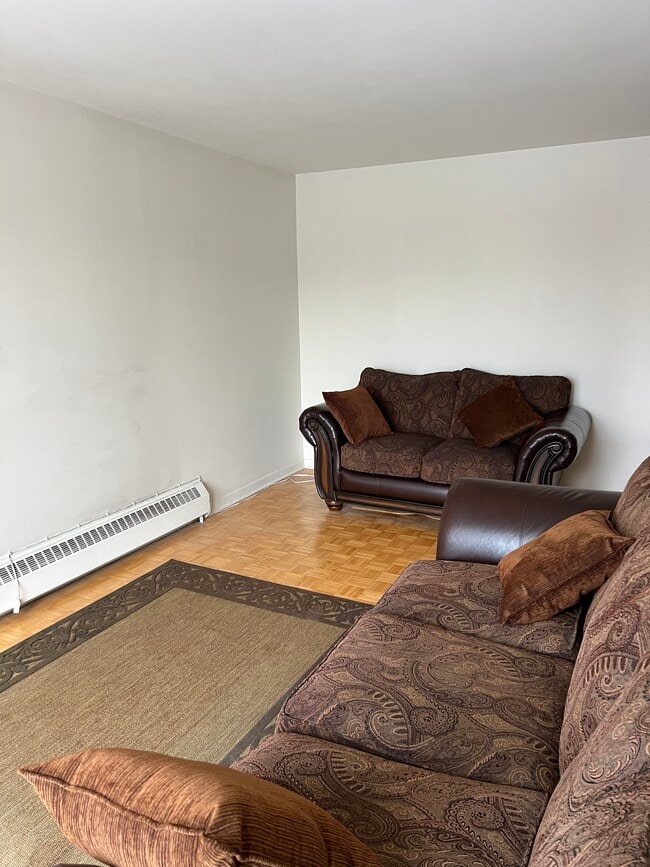 Photo du bâtiment - 1115 Rue Duguay