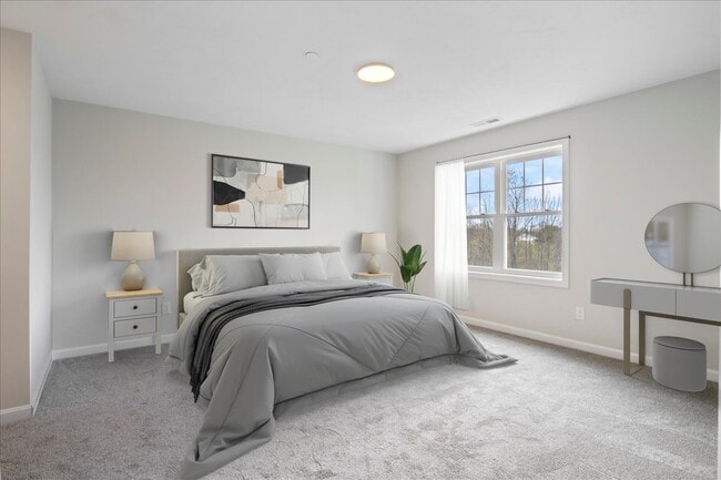 Foto del edificio - 32 Regency Cir