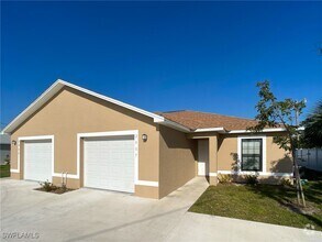 Building Photo - 2007 Chiquita Blvd S
