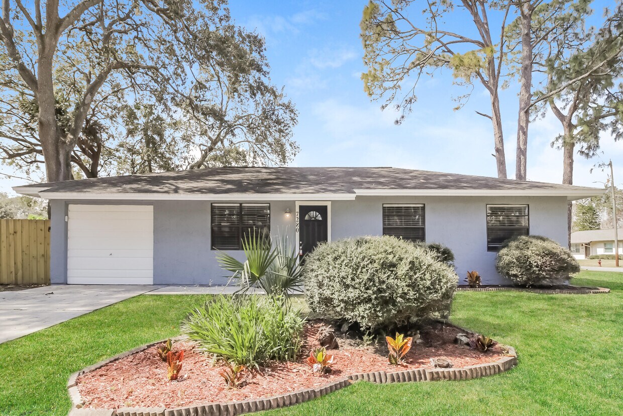 Primary Photo - 7280 Durban Ave