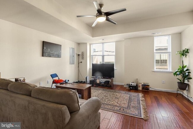 Building Photo - 1509 Frankford Ave