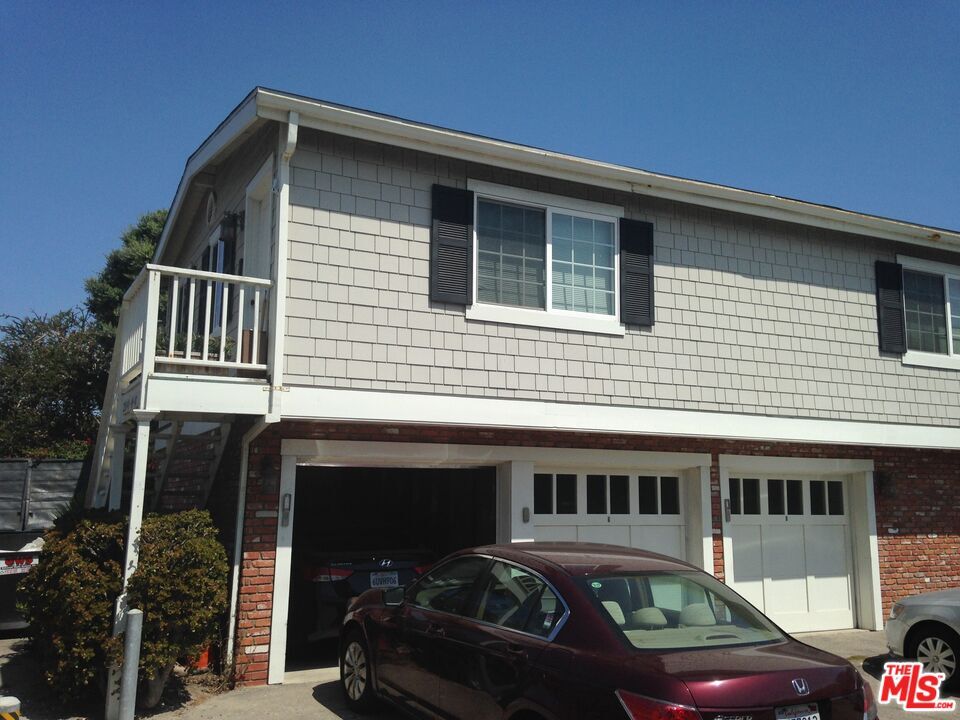 Primary Photo - 22844 Pacific Coast Hwy