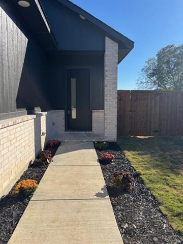 Building Photo - 104 Francis St