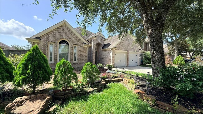 Foto del edificio - 842 Crystal Bay Ln