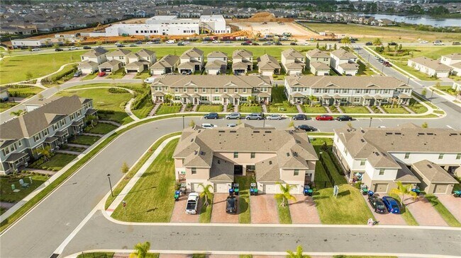 Building Photo - 12032 Holystone St