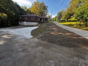 Building Photo - 18150 N Spencer Rd
