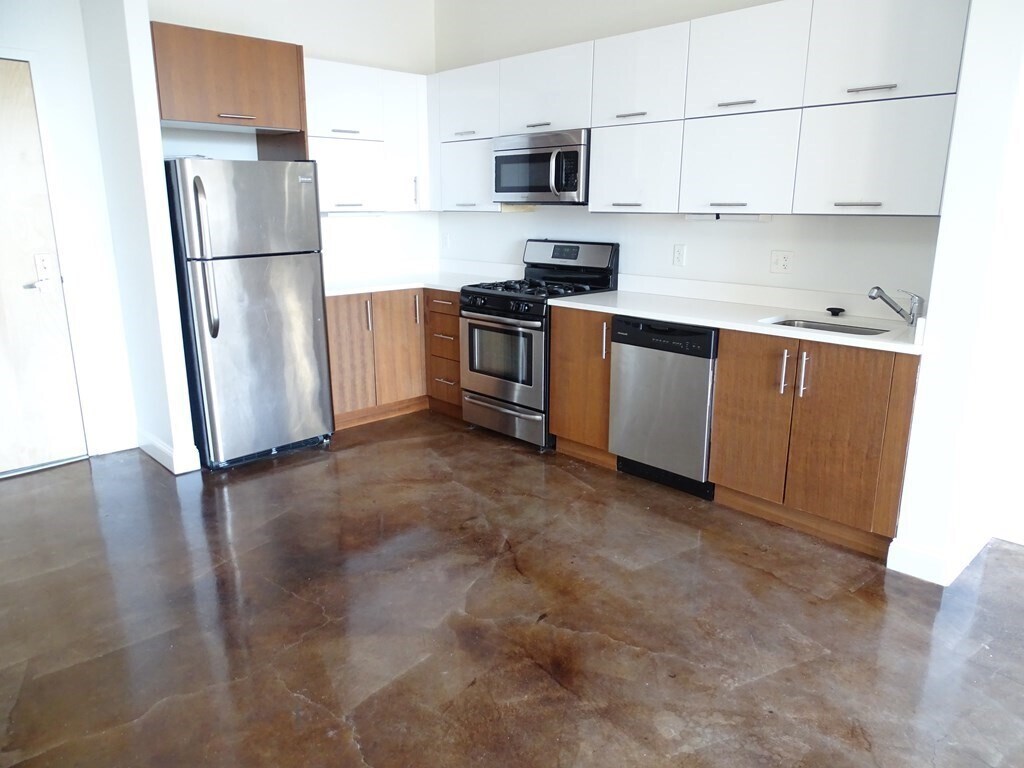 141 Beale St Unit 1, Quincy, MA 02170 Apartments in Quincy, MA