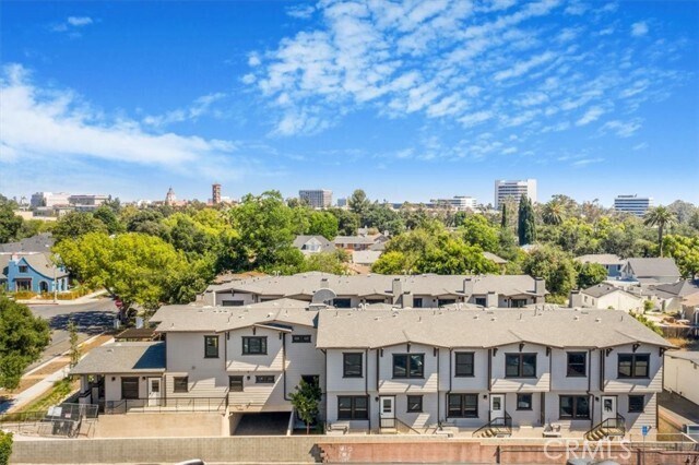 Foto del edificio - 571 Lincoln Ave