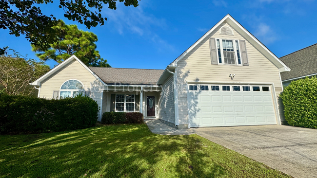Building Photo - 6316 Stapleton Rd