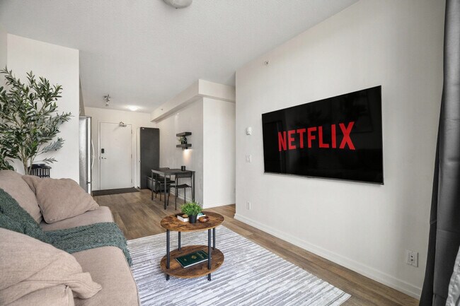 Building Photo - 434-438 8 Ave SE