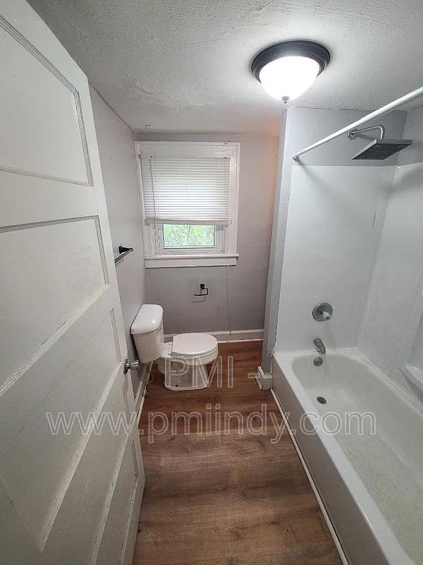 Photo - 2407 E 16th St Apartment