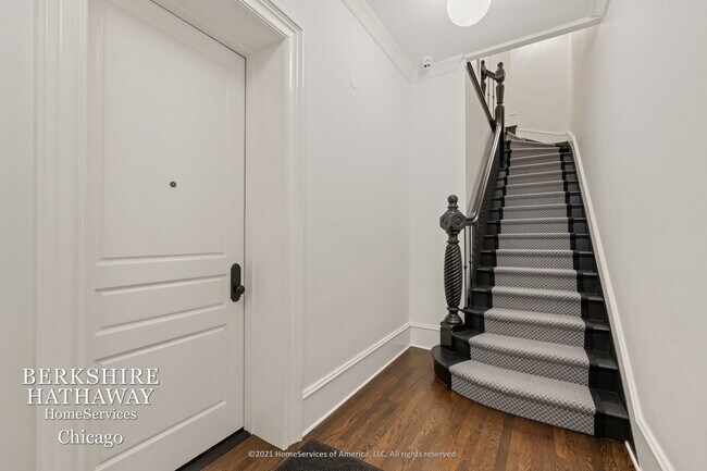 Foto del edificio - 1300 N Ritchie