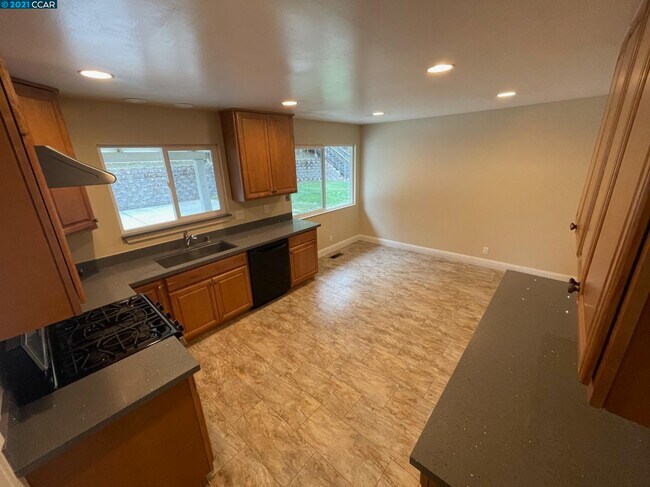 Building Photo - 24 Corliss Dr