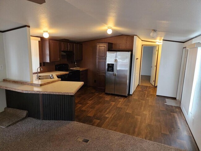 Building Photo - 5 Red Mesa Ave