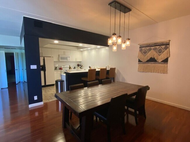 Foto del edificio - Riverside Condo at 1200 Riverside #1280