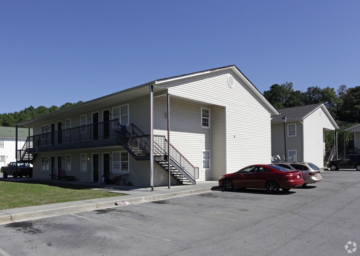 Newtown Ridgecrest Apartments Calhoun, GA
