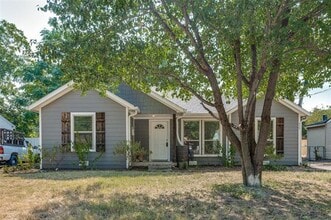 Building Photo - 527 Ravenwood Dr